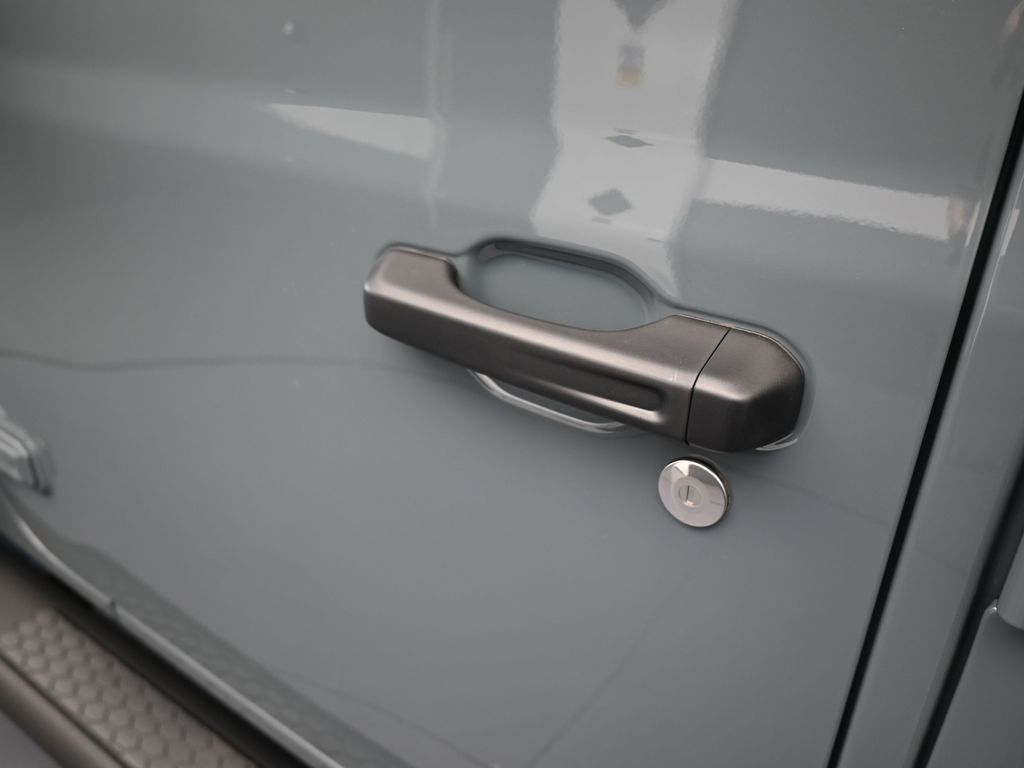 New 2026 Anvil Clear Coat Jeep Sport S image 27