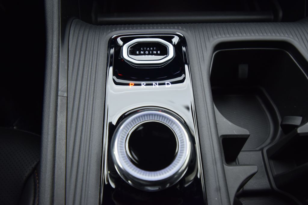 new 2026 Jeep Cherokee car, priced at $43,585