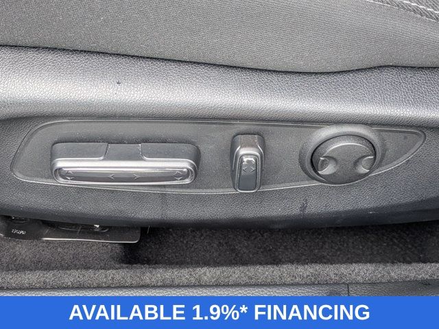 Certified Used 2025 White Honda SE image 19