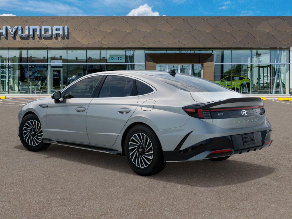 2025 Hyundai Sonata SEL 5