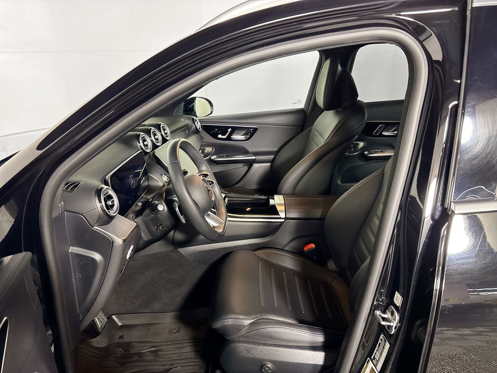 2023 Mercedes-Benz GLC GLC 300