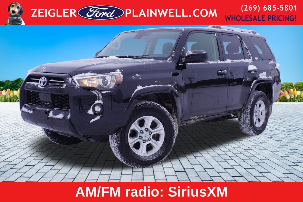 2024 Toyota 4Runner SR5 4WD