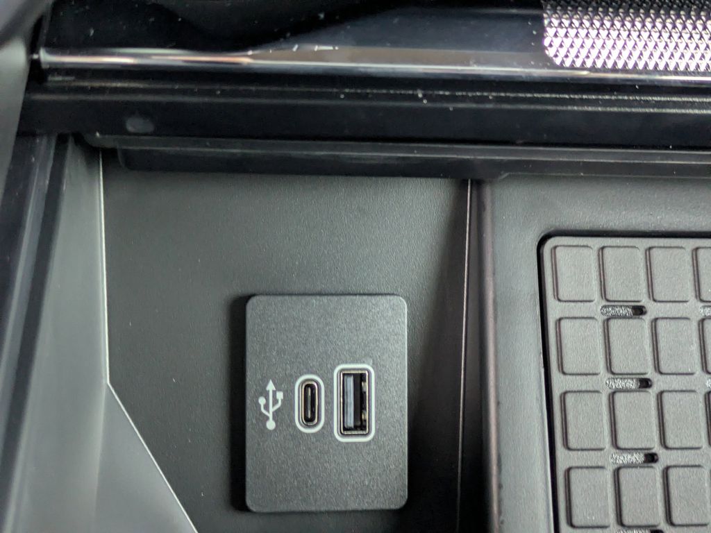 2025 Ford F-150 Raptor Black Widow