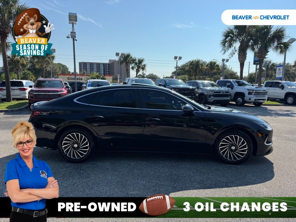 Used 2023 Hyundai Sonata Hybrid Sedan