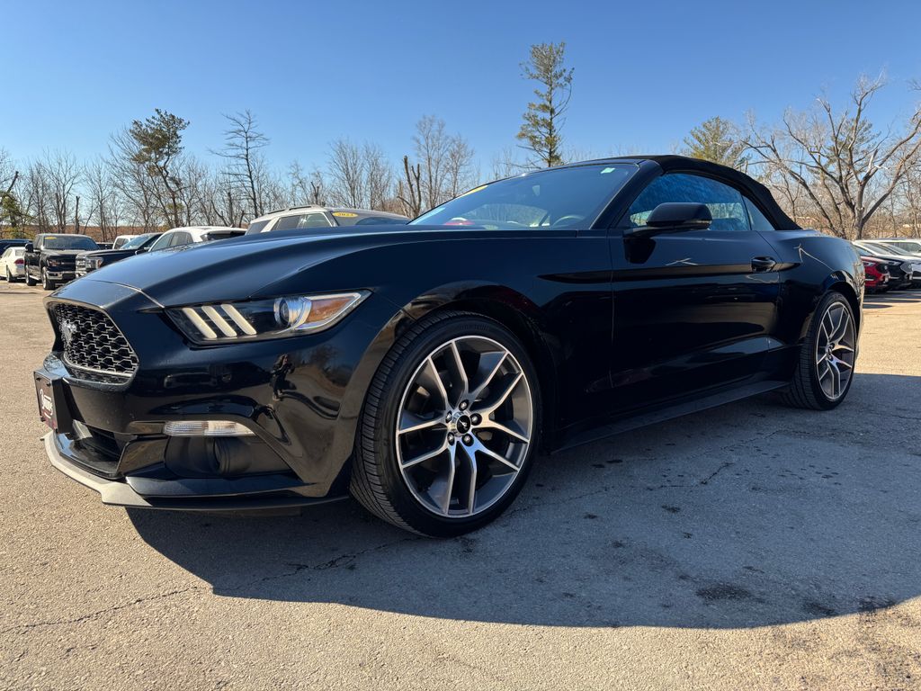 2015 Ford Mustang EcoBoost Premium Convertible RWD
