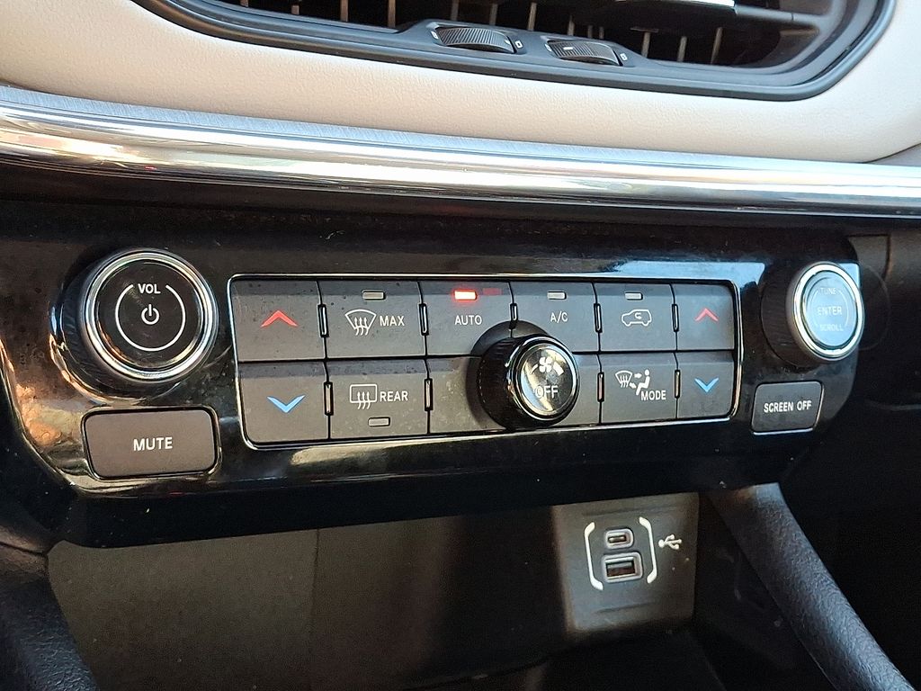 used 2022 Jeep Compass car, priced at $19,054