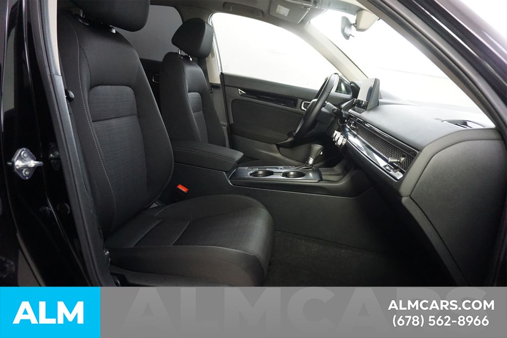 Used 2024  Honda EX image 17
