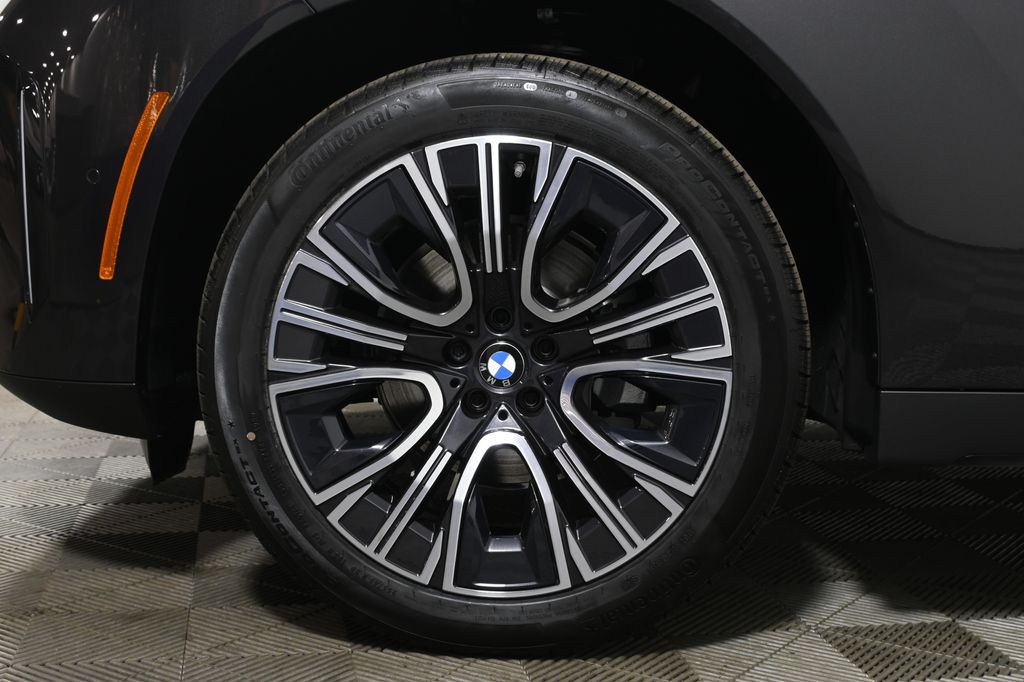 Thumbnail: 2026 BMW X3 - 12