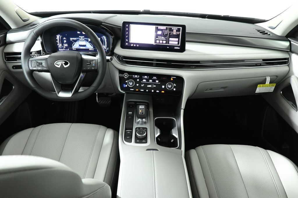 Thumbnail: 2026 INFINITI QX60 - 4