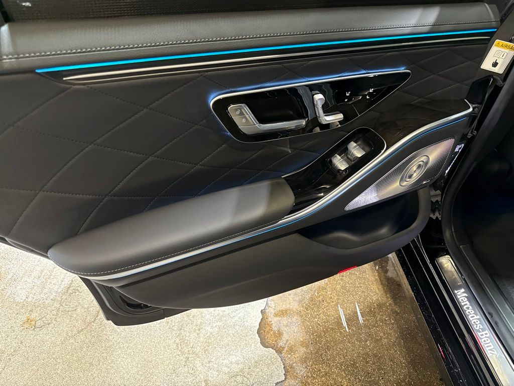 Thumbnail: 2027 Mercedes-Benz S-Class - 16