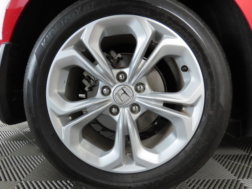 2023 Honda Accord LX 32