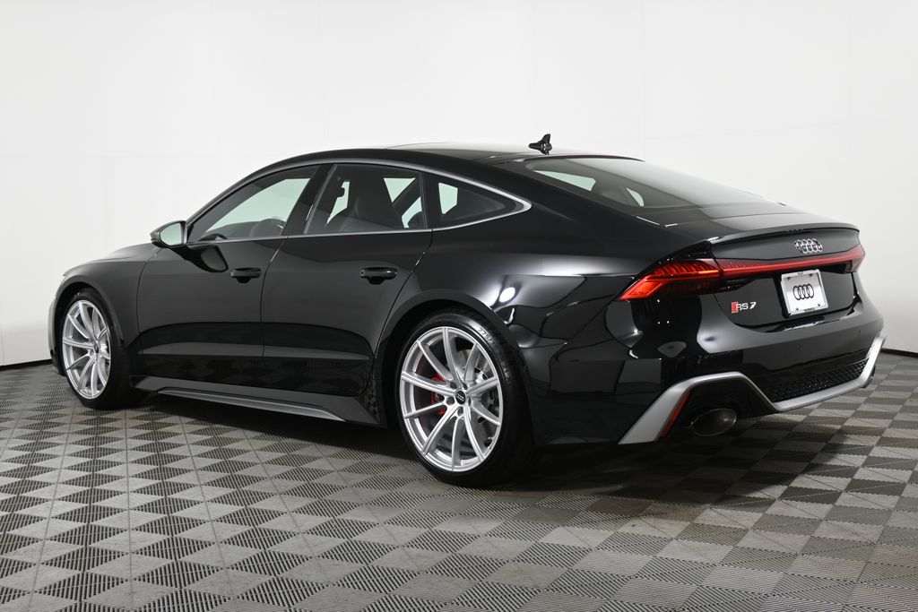 Thumbnail: 2026 Audi RS 7 - 5