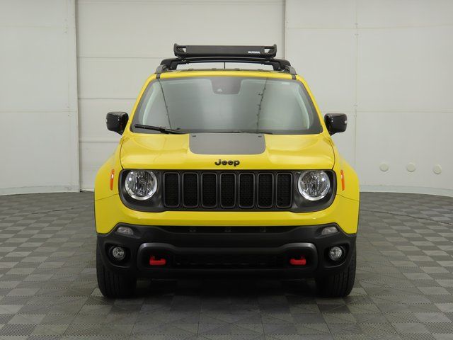 2023 Jeep Renegade Trailhawk 2