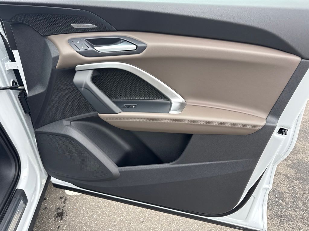 Thumbnail: 2026 Audi Q5 - 18