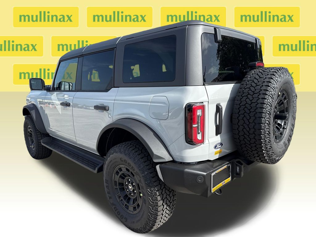 New 2026 White Ford Outer Banks image 4