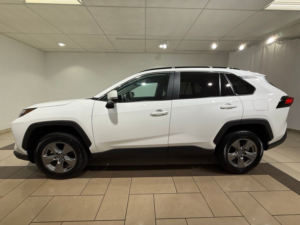 Thumbnail: 2025 Toyota RAV4 - 2