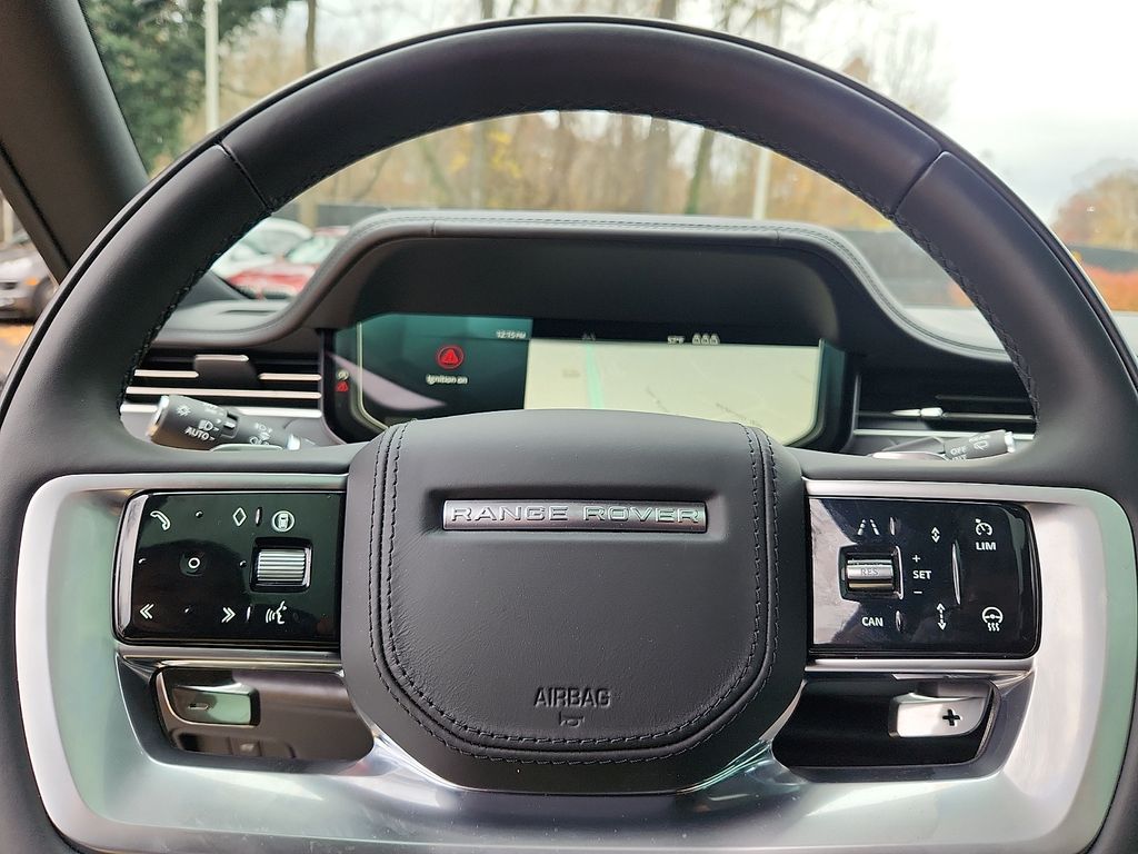 Thumbnail: 2025 Land Rover Range Rover - 9