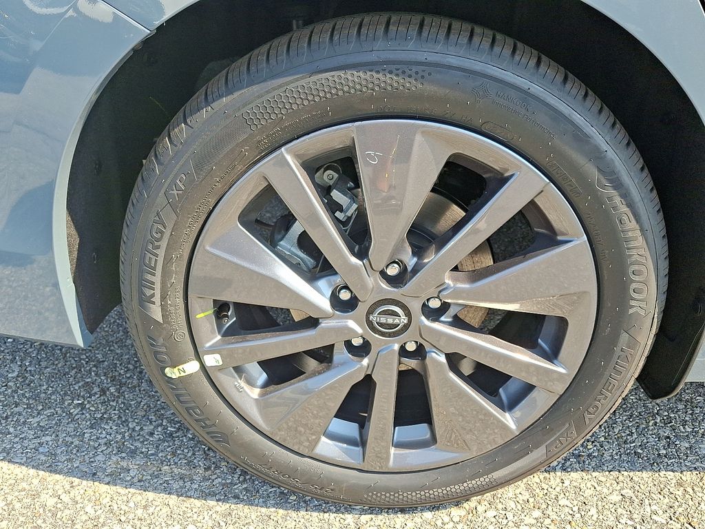 2026 Nissan Sentra — photo 5