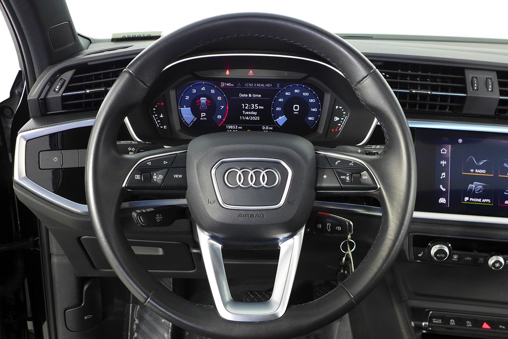 Thumbnail: 2022 Audi Q3 - 27