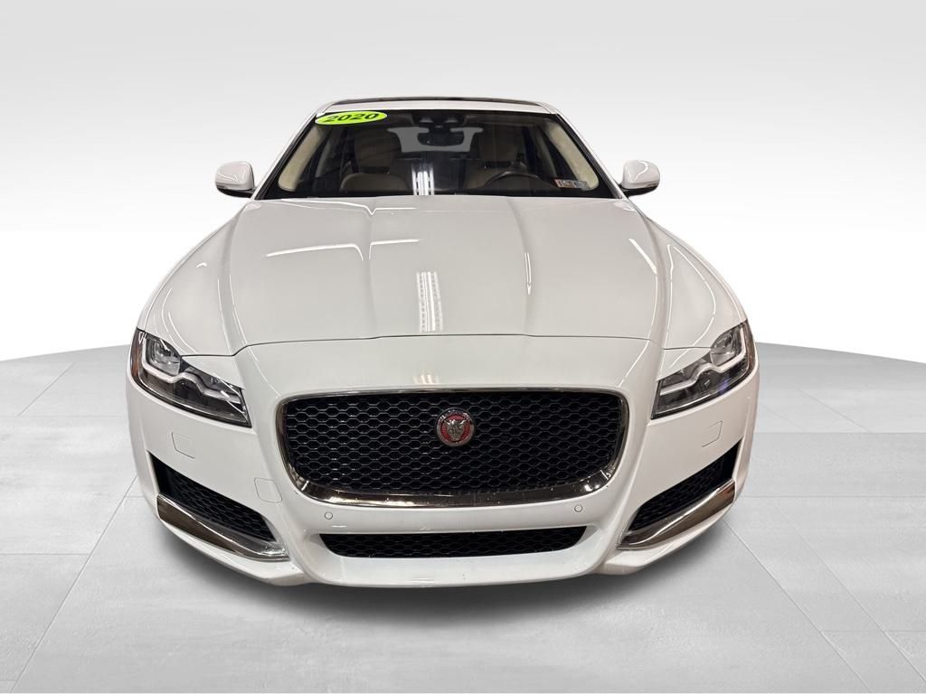 2020 Jaguar XF 25t Premium - 7
