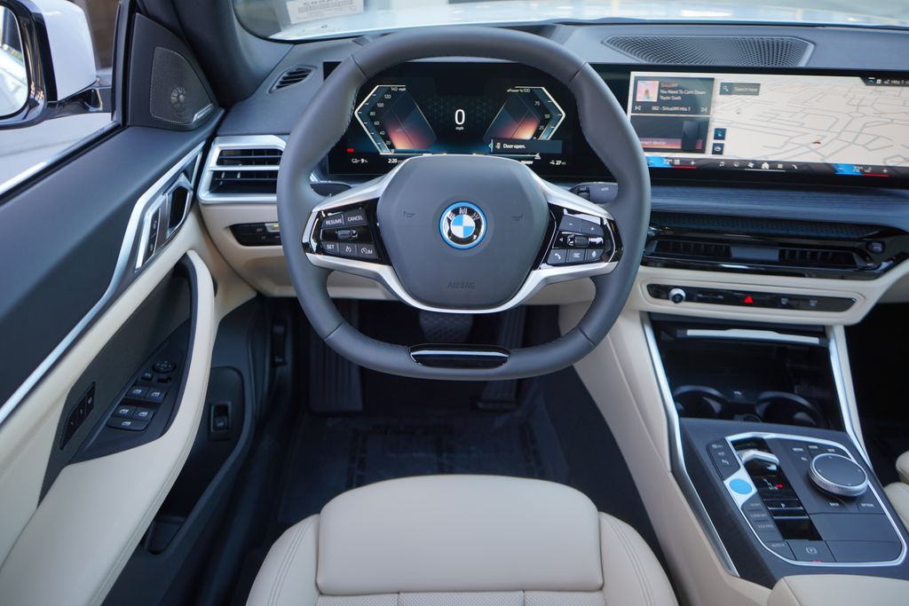 2025 BMW i4 eDrive40 15