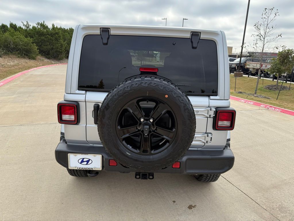 Thumbnail: 2023 Jeep Wrangler - 6