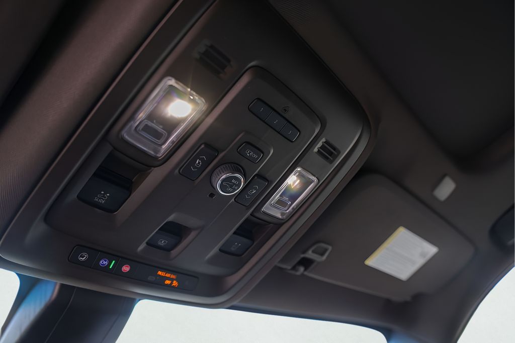 Used Car 2022 Chevrolet Tahoe  Z71 For Sale Under $60,000 In Austin, Texas