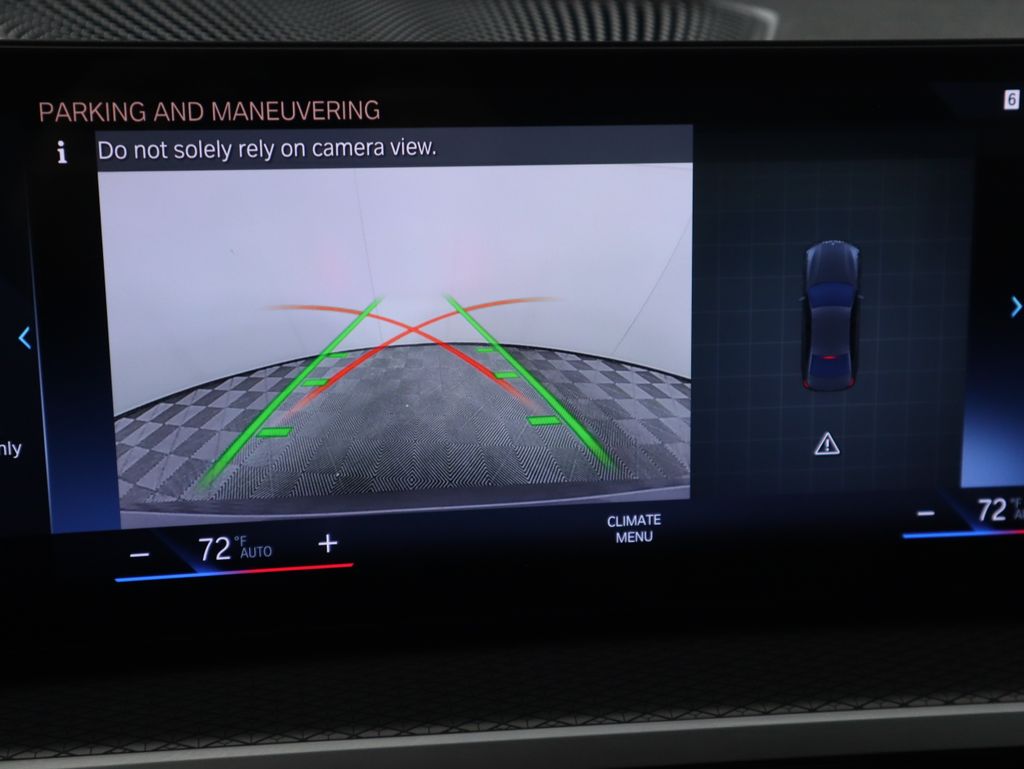 Thumbnail: 2023 BMW 3 Series - 16