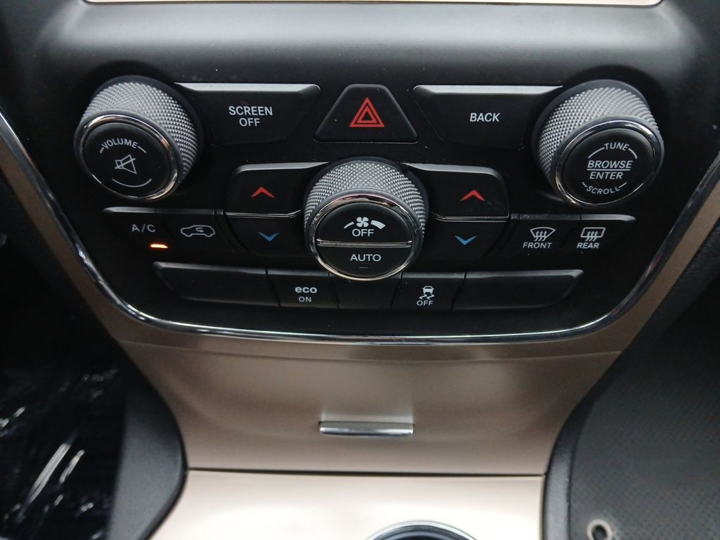 Used Car 2015 Jeep Grand Cherokee  Laredo For Sale Under $15,000 In Austin, Texas