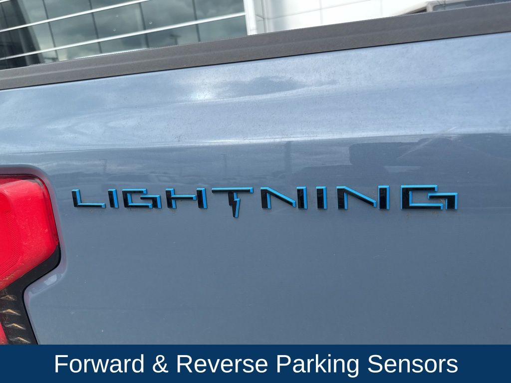 2023 Ford F-150 Lightning XLT