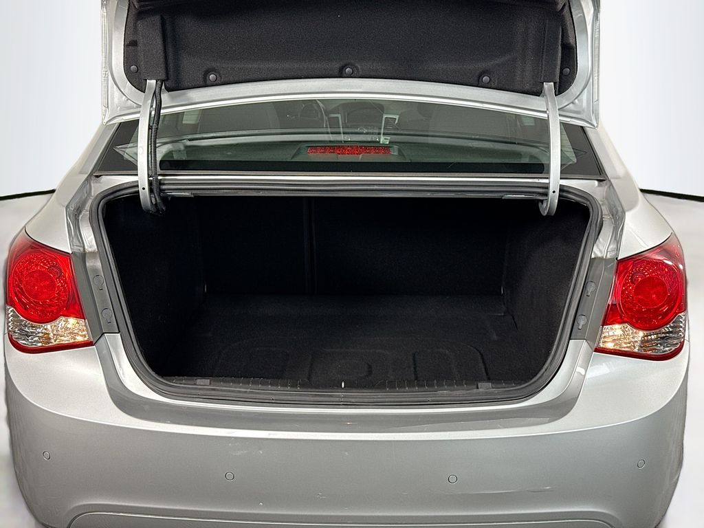 Thumbnail: 2012 Chevrolet Cruze - 27