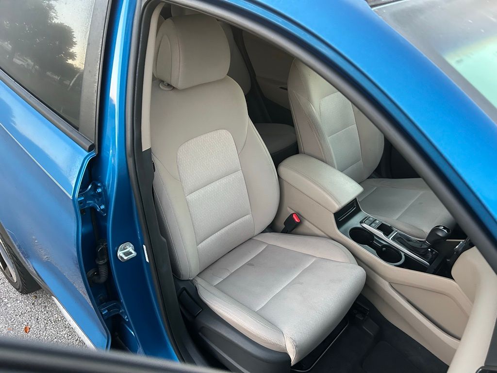 Thumbnail: 2018 Hyundai Tucson - 15