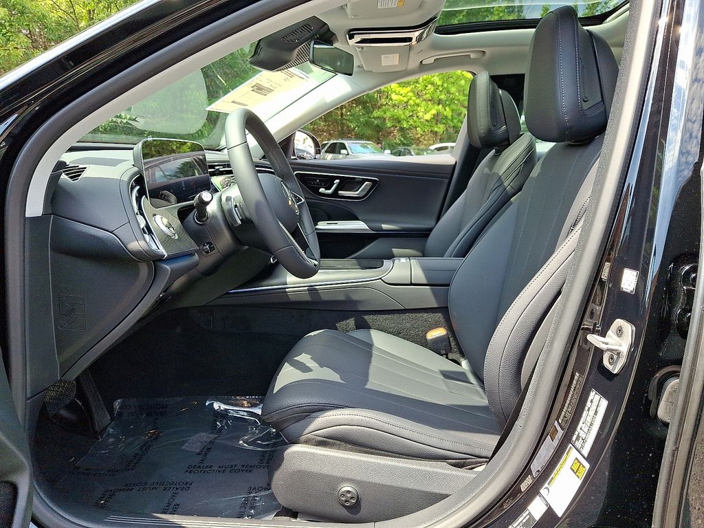 Thumbnail: 2027 Mercedes-Benz E-Class - 9