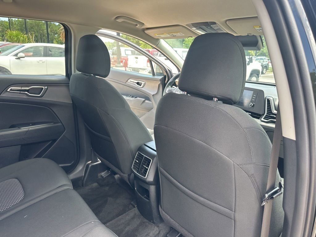 2023 Fusion Black Kia Sportage LX FWD SUV