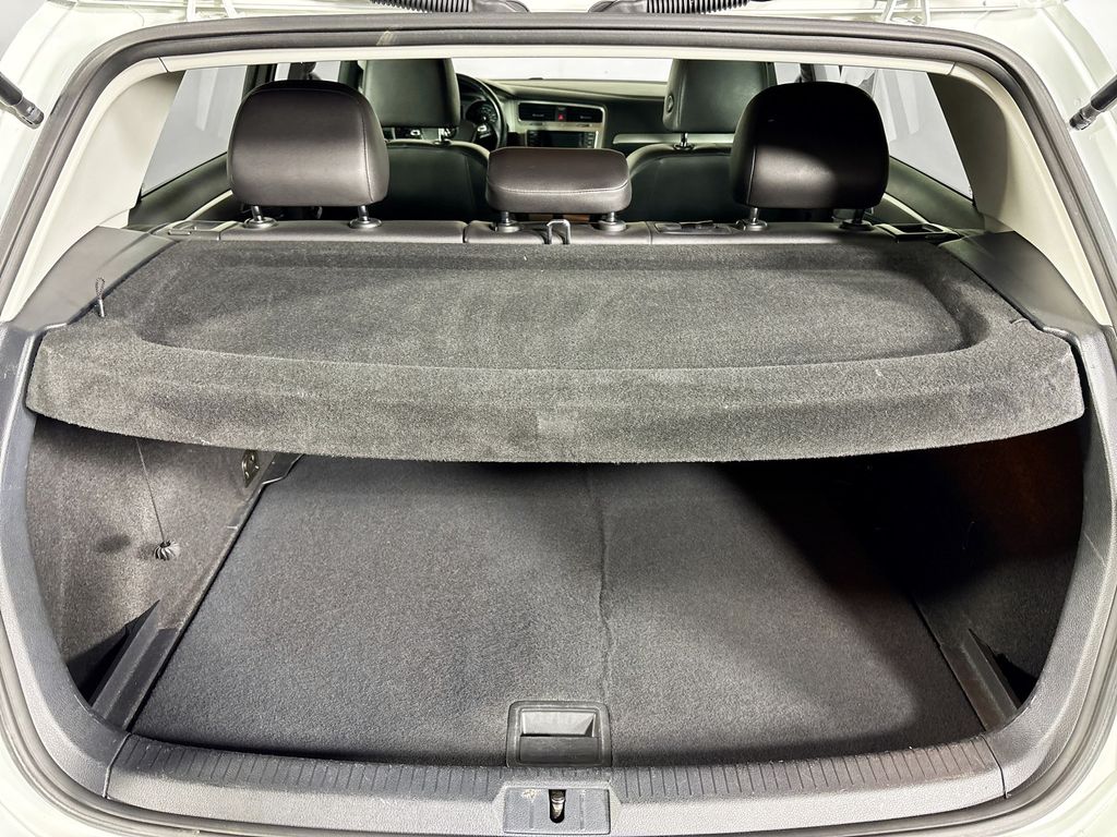 2015 Volkswagen Golf TDI S 4-Door