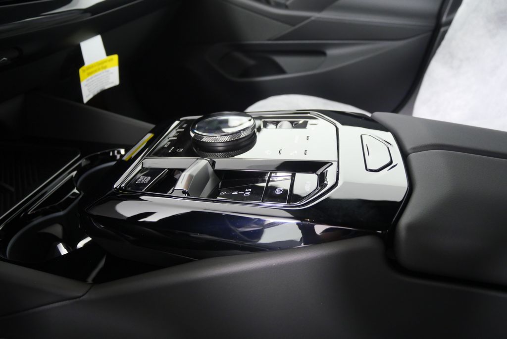 2026 BMW 5 Series 530i 21