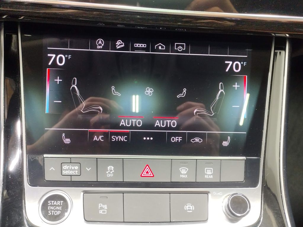 2024 Audi Q7 55 Premium Plus