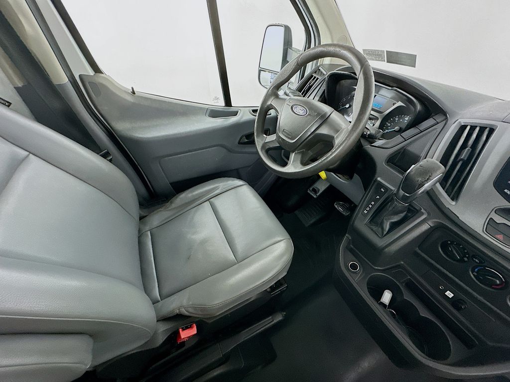 FordTransit-2509