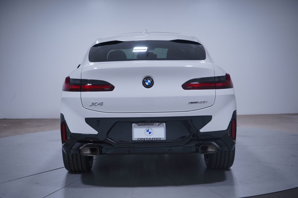 Thumbnail: 2025 BMW X4 - 5