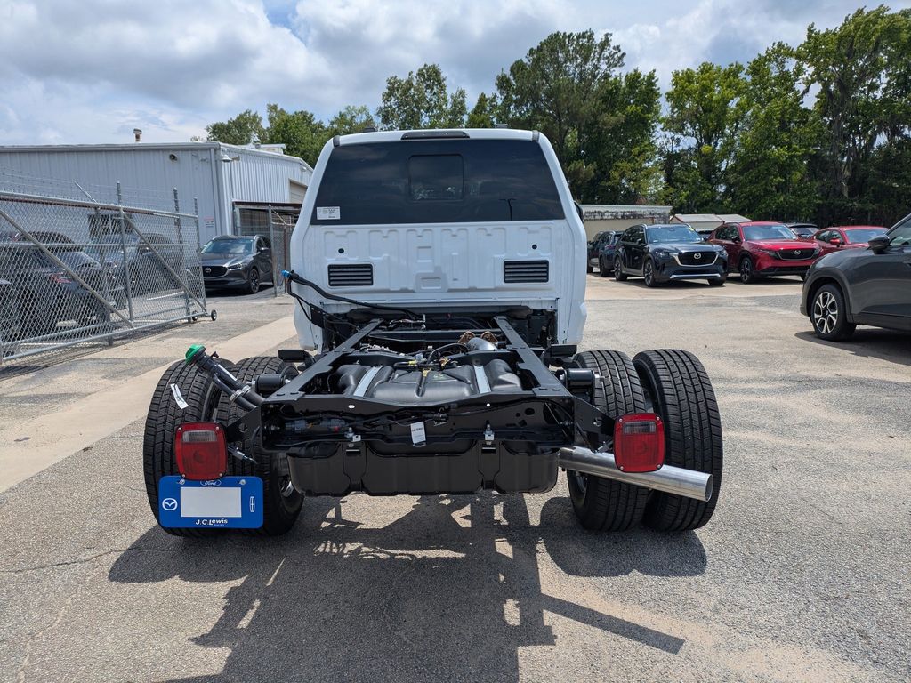 2026 Ford F-350 Chassis XL