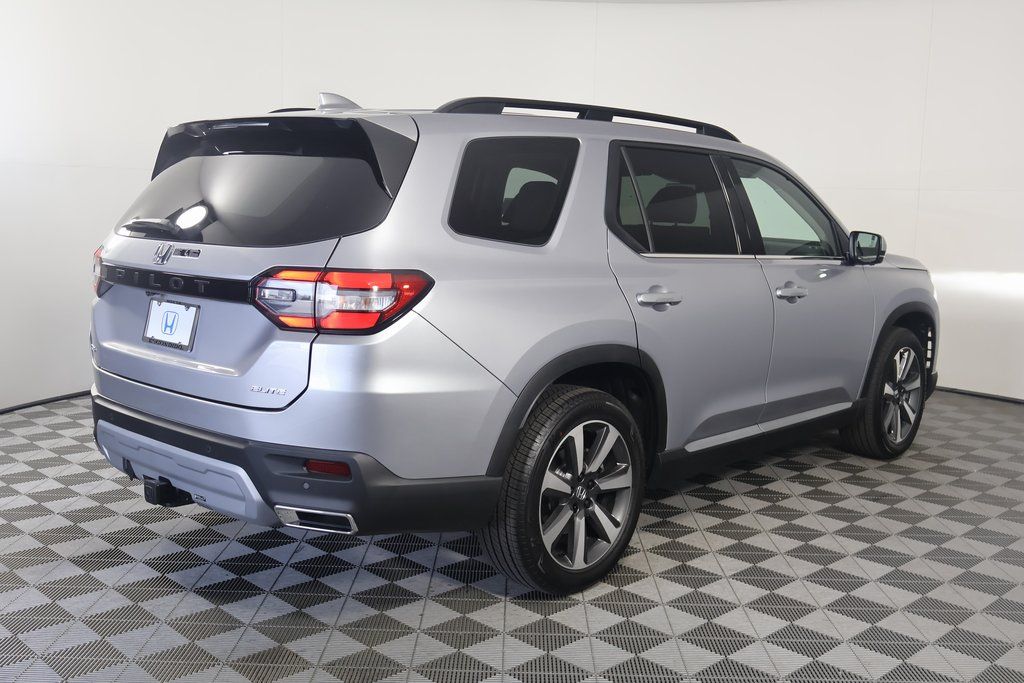 2025 Honda Pilot Elite 2