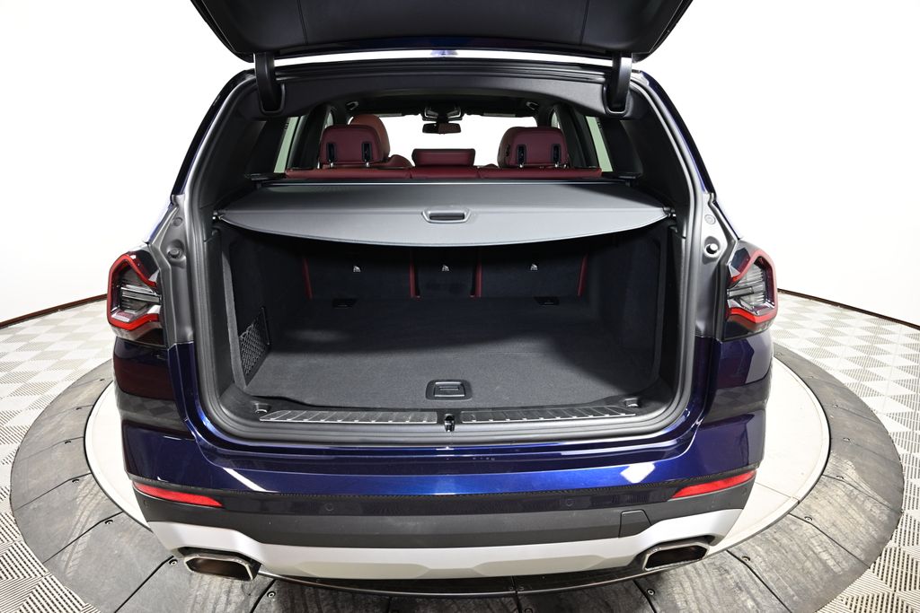 Thumbnail: 2023 BMW X3 - 10