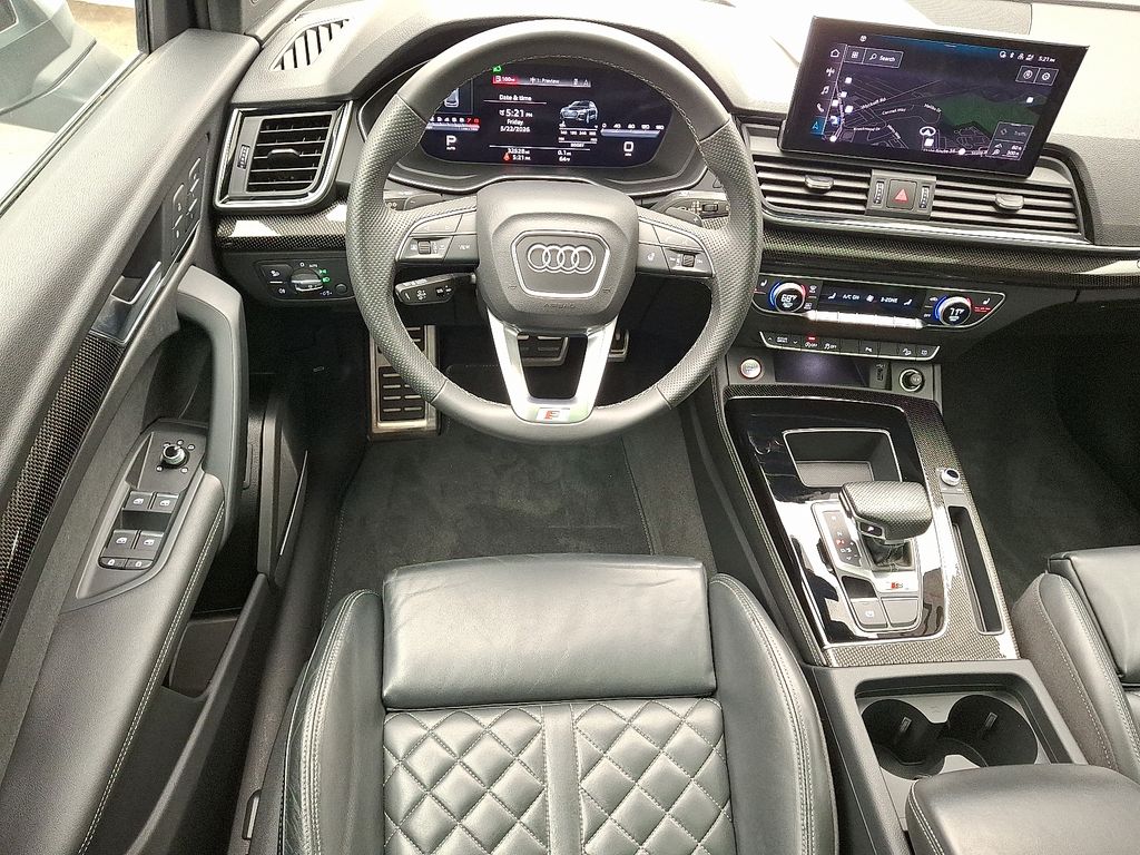 Thumbnail: 2023 Audi SQ5 - 11