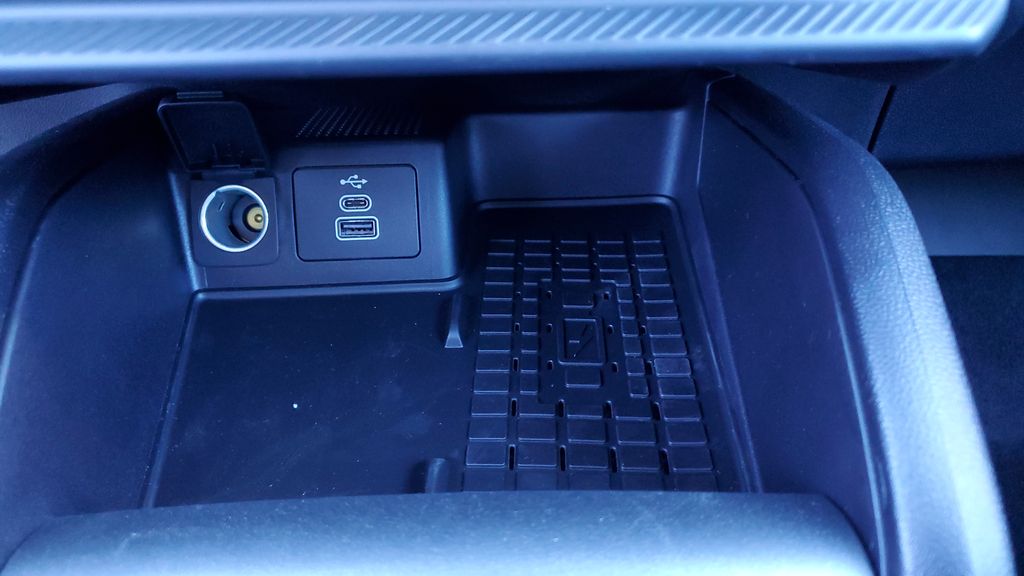 New 2025 Blue Ford Heritage image 30