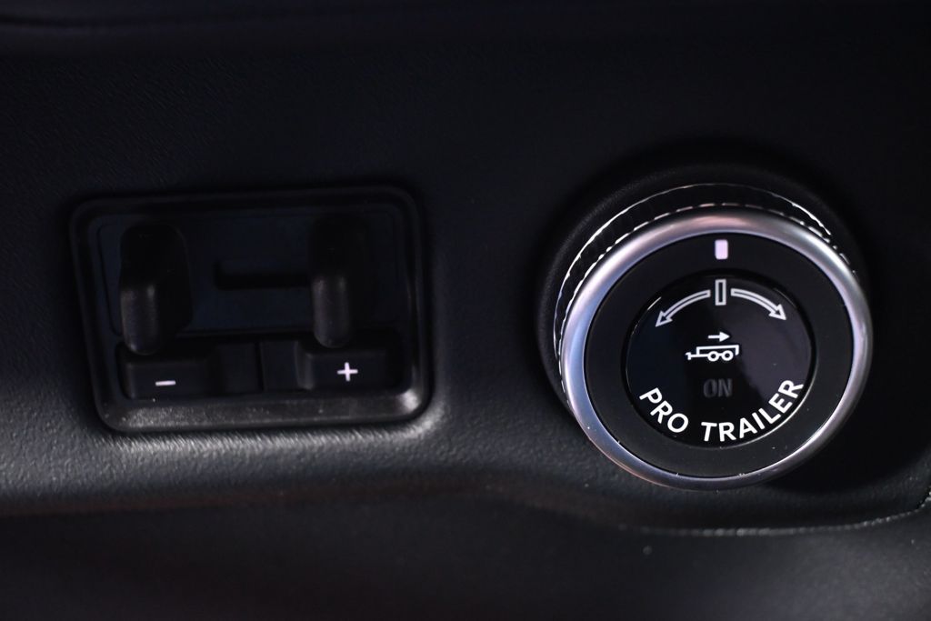 New 2026 Black Lincoln Reserve image 29