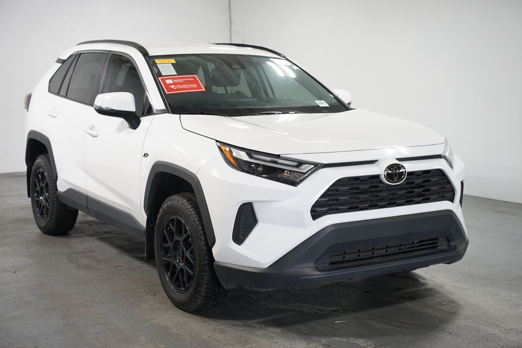 Thumbnail: 2024 Toyota RAV4 - 3