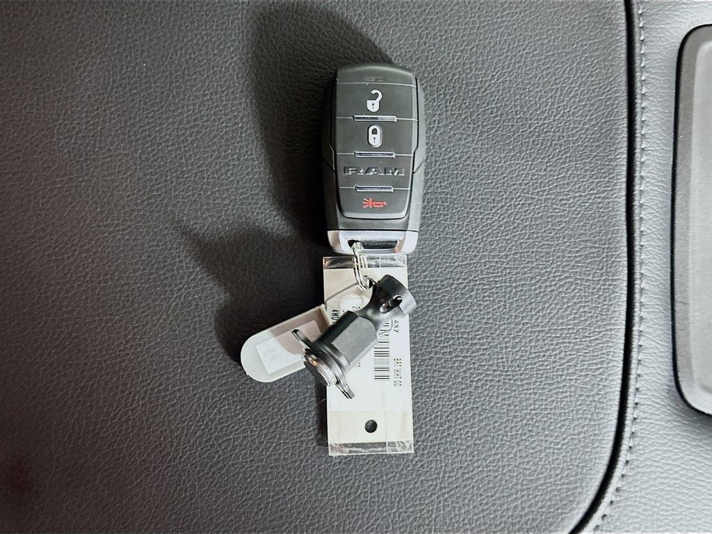 New 2025 White Ram Tradesman 12in image 20