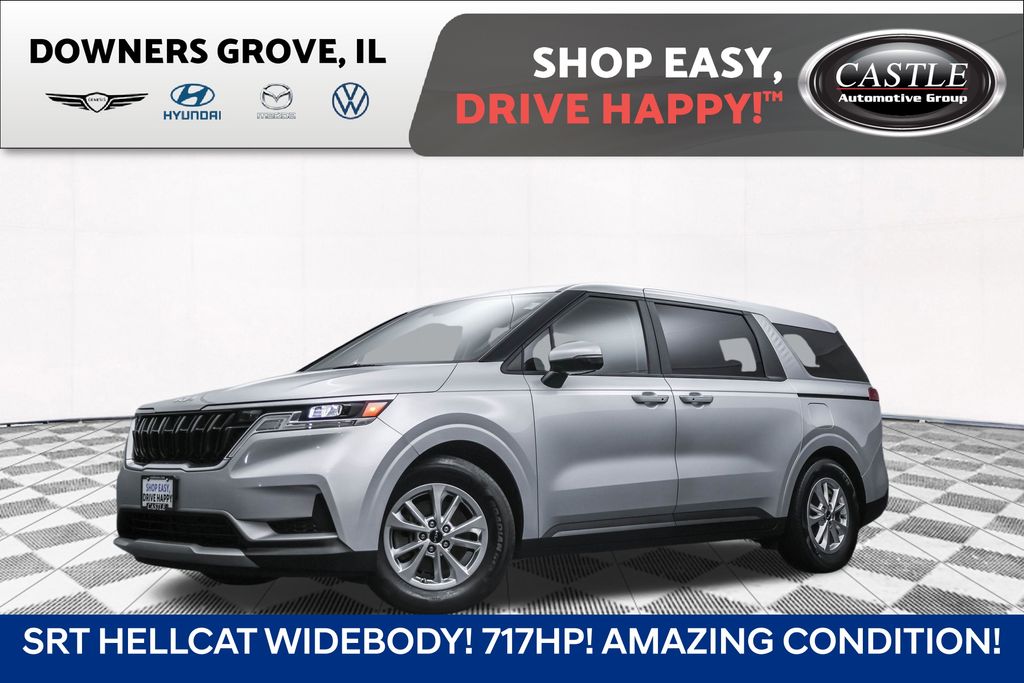 2022 Kia Carnival LX FWD