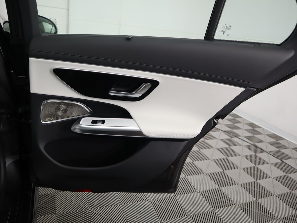 Thumbnail: 2026 Mercedes-Benz E-Class - 29