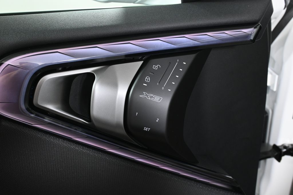 Thumbnail: 2026 BMW X3 - 25